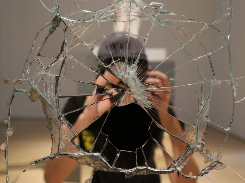 A DARVO és a Gázlángozás (A torzított valóság)