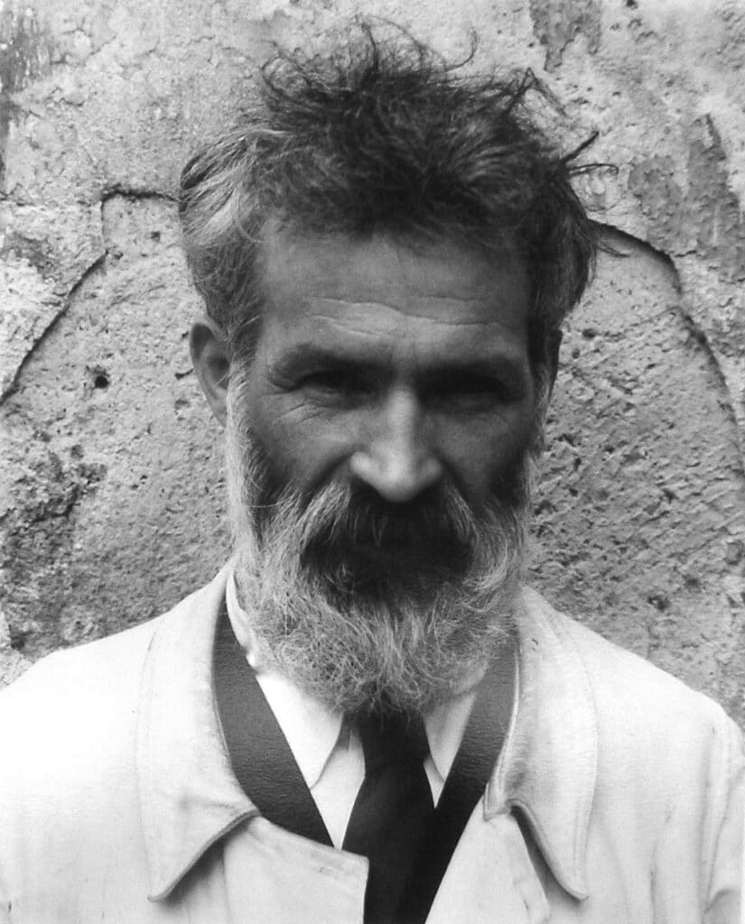 Constantin Brâncuși By Edward Steichen - Photograph by Edward Steichen of Brâncuşi's workshop in Voulangis, Fran