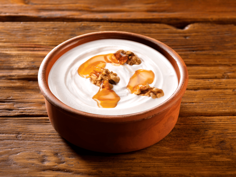 görög joghurt mézzel és dióval