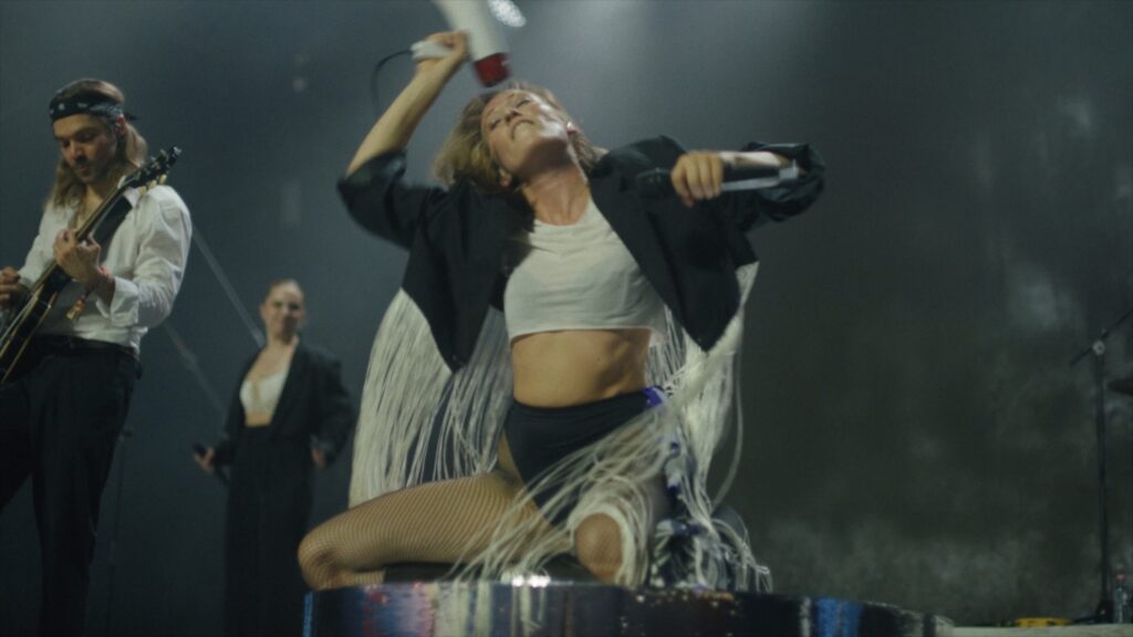 FESZTIVALORSZAG_STILLS_3_FOTÓKREDIT_ JUNO11