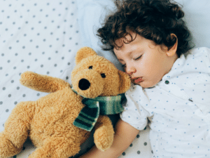 Tények és mítoszok a kisgyerekek alvása körül | Avagy megnyugodhatsz, mindent jól csinálsz