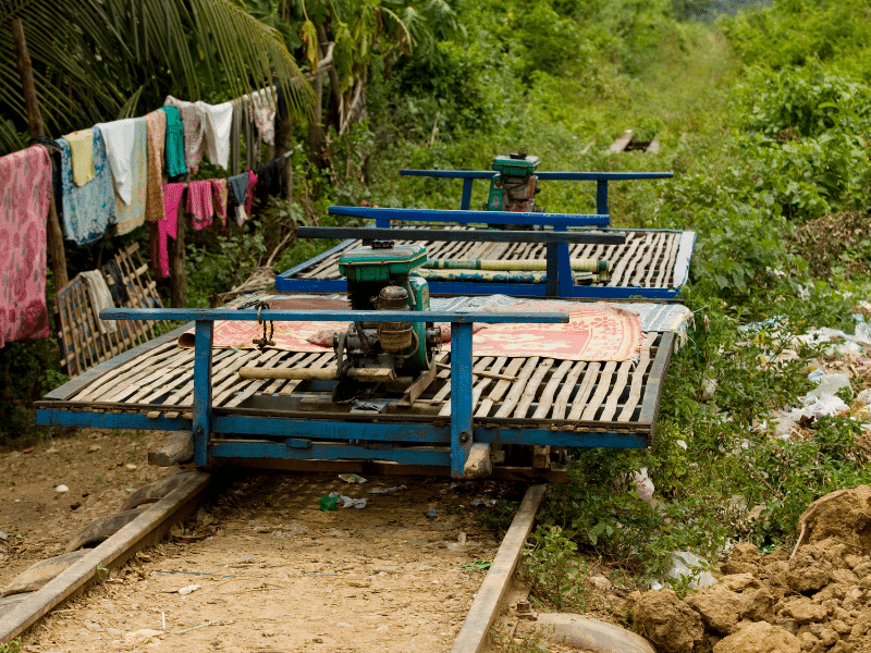 Bambusz vonat Battambangban, Kambodzsában