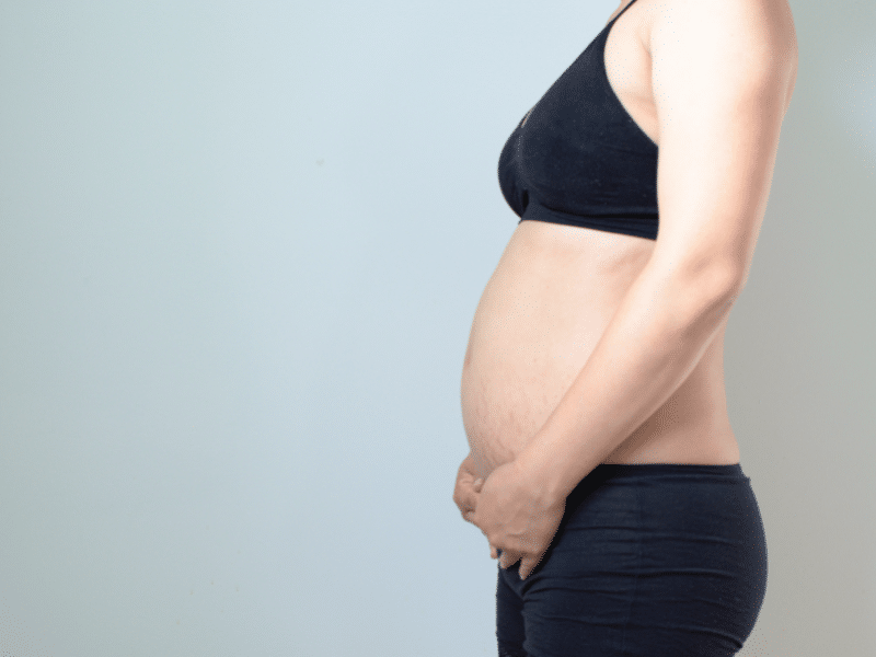 női test szülés után