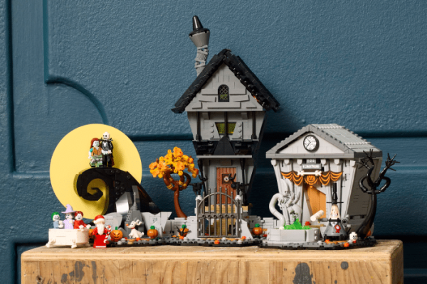 LEGO® Ideas Disney Tim Burton