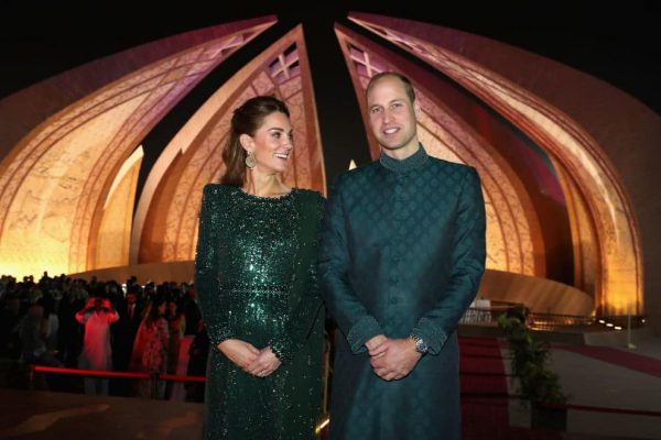 ISLAMABAD, PAKISTAN - OCTOBER 15:  Prince William, Duke of Cambridge and Catherine, Duchess of Cambridge attend a special reception hosted by the British High Commissioner Thomas Drew, at the Pakistan National Monument, during day two of their royal tour of Pakistan on October 15, 2019 in Islamabad, Pakistan.  (Photo by Chris Jackson/Getty Images)