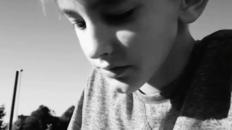 Egy 13 éves magyar fiú filmjét is bemutatják a Cannes-ban