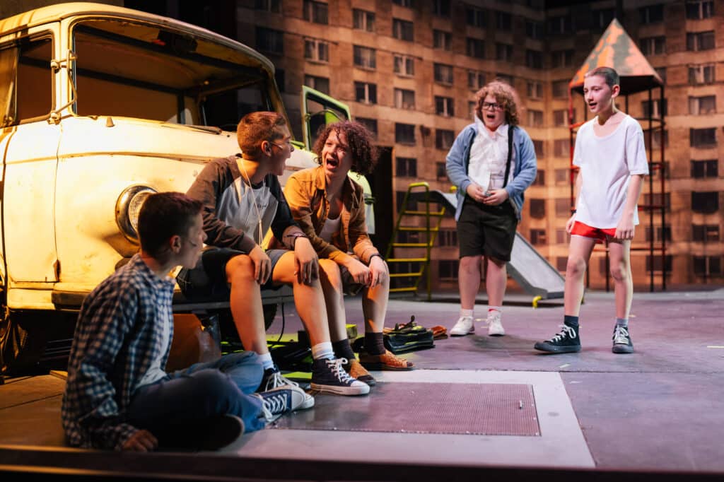 Keménykalap és krumpliorr ősbemutató a Magyar Színházban